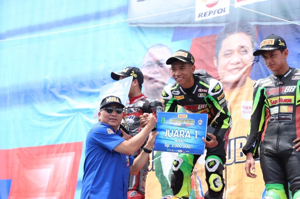 kejurnas-motoprix-mp-region-a-musim-2023-di-sirkuit-skyland-sukses-digelar-230508s.jpg