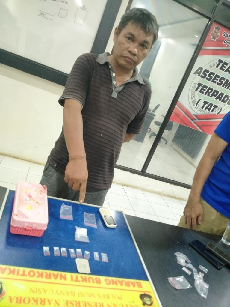 satres-narkoba-polres-muba-temukan-9-paket-sabu-di-rumah-antoni-2306036.jpg