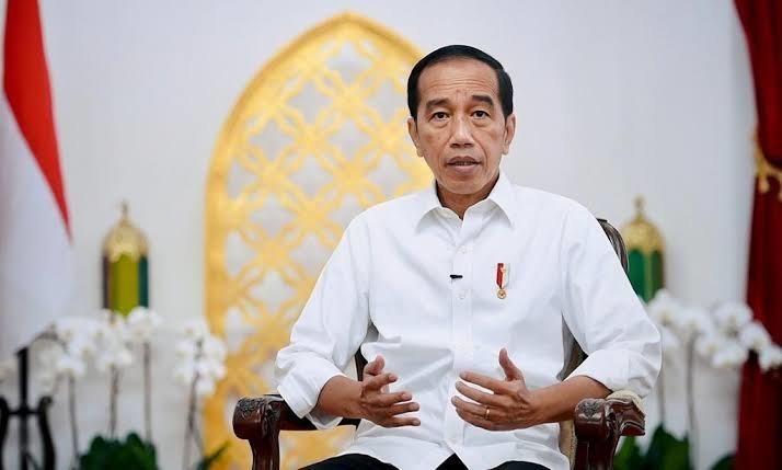 pengamat-nilai-dukungan-jokowi-mengarah-ke-prabowo-230709g.jpg