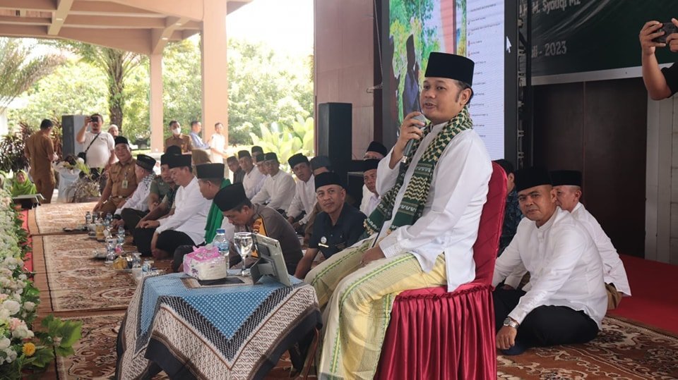 tabligh-akbar-menyambut-1-muharram-1445-h-di-kota-prabumulih-230712q.jpg
